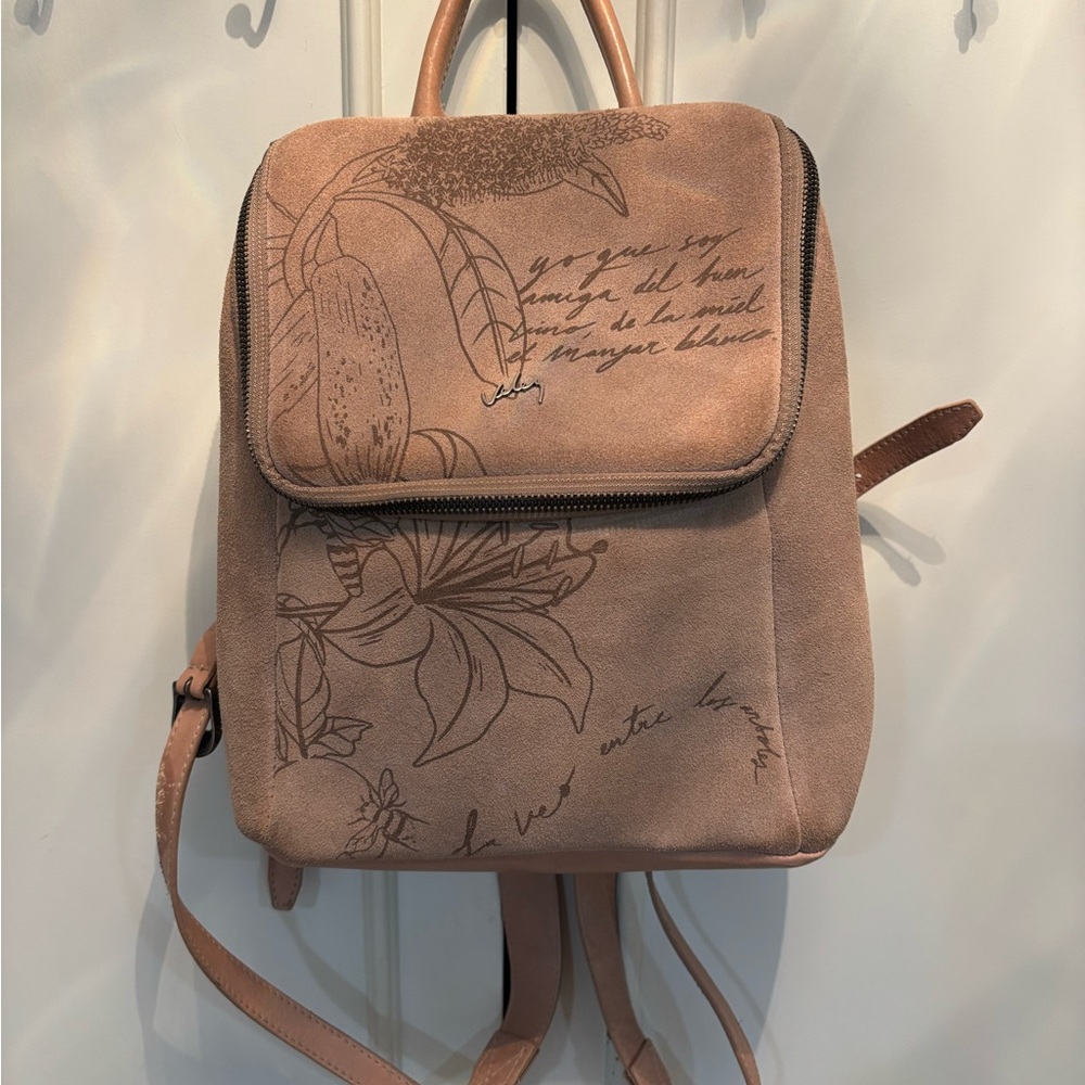 Vélez Genuine Leather Artisan Backpack (NWOT)